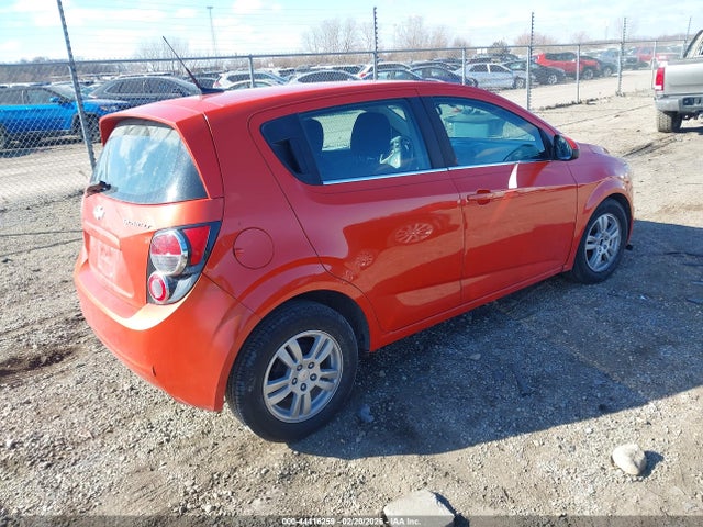 2012 CHEVROLET SONIC 1G1JC6SH0C4112451 Photo 3