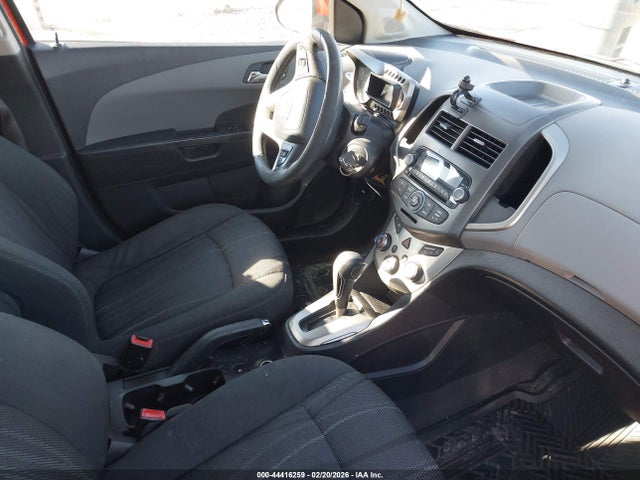 2012 CHEVROLET SONIC 1G1JC6SH0C4112451 Photo 4