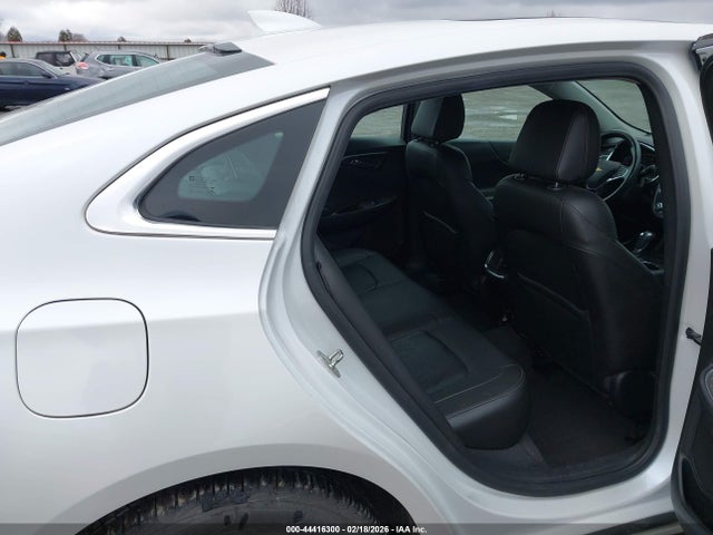 1G1ZJ5SU3HF132401 Chevrolet MALIBU HYBRID