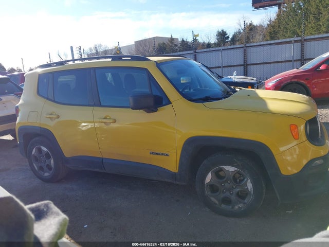 Aukcja sprzedaży 2017 Jeep Renegade Sport Fwd, vin: ZACCJAAB2HPF71155, numer aukcji: 44416324