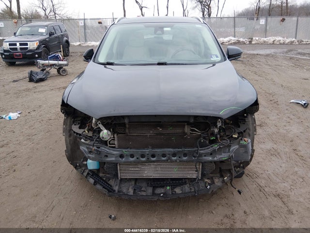 2019 LINCOLN MKC 5LMCJ2D99KUL01725 Photo 5