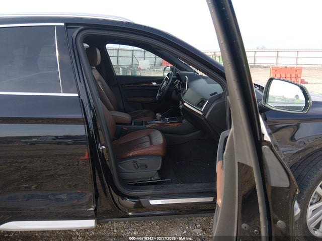 2018 AUDI Q5 WA1BNAFY7J2096898 Photo 4