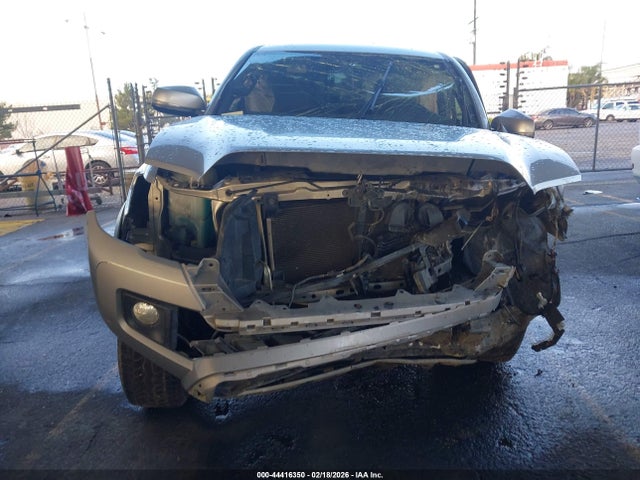 5TFCZ5AN0GX043605 Toyota Tacoma Trd Off Road