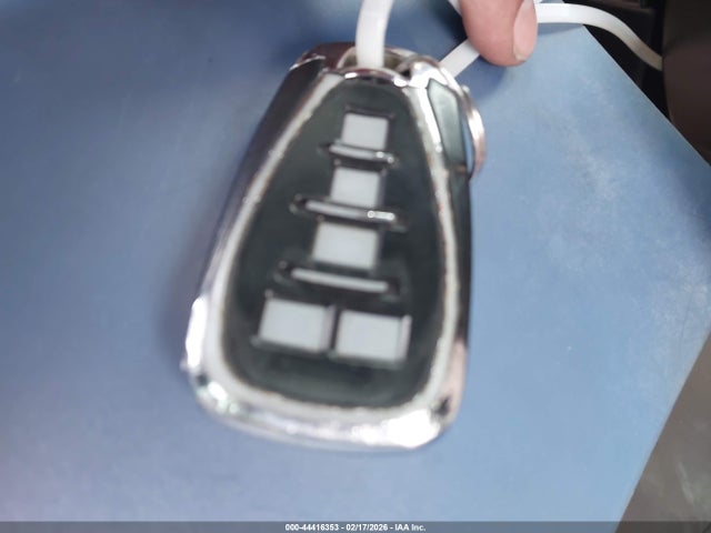 1G1FB1RS2G0143212 Chevrolet Camaro 1lt