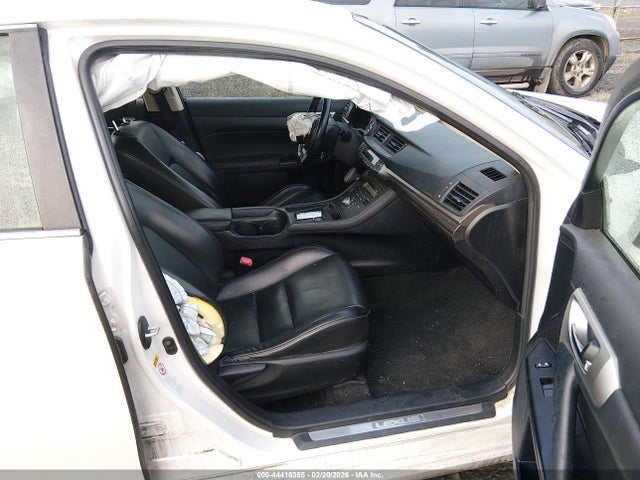 2015 LEXUS CT 200H JTHKD5BH4F2235414 Photo 4