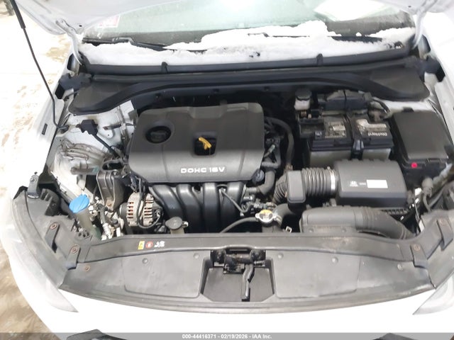 5NPD84LF8HH036938 Hyundai ELANTRA SE