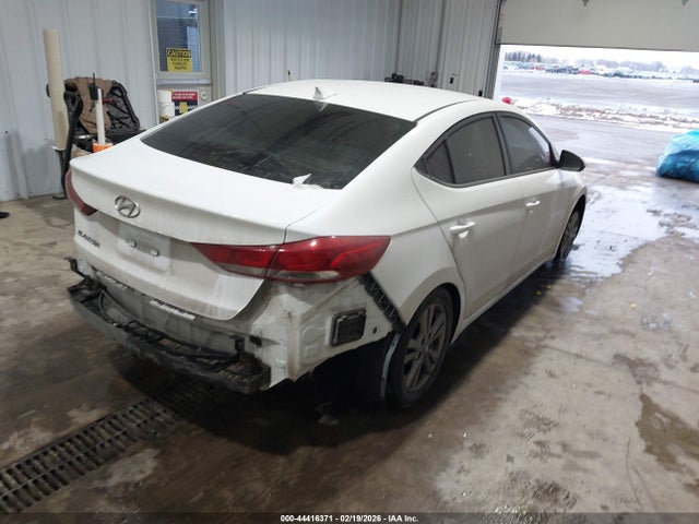 5NPD84LF8HH036938 Hyundai ELANTRA SE