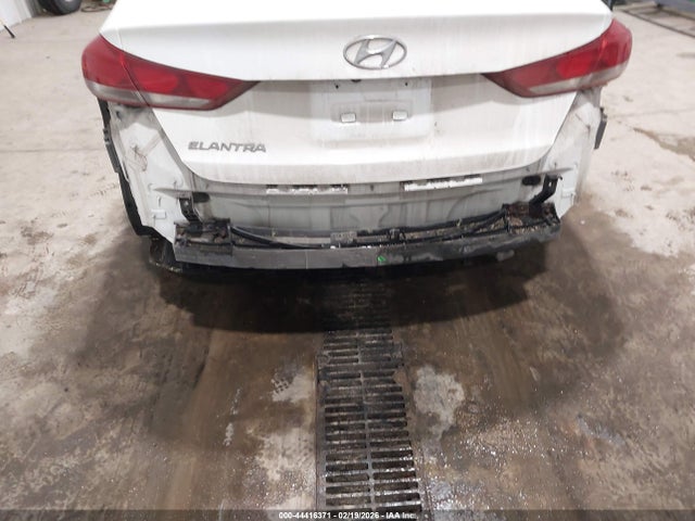 5NPD84LF8HH036938 Hyundai ELANTRA SE