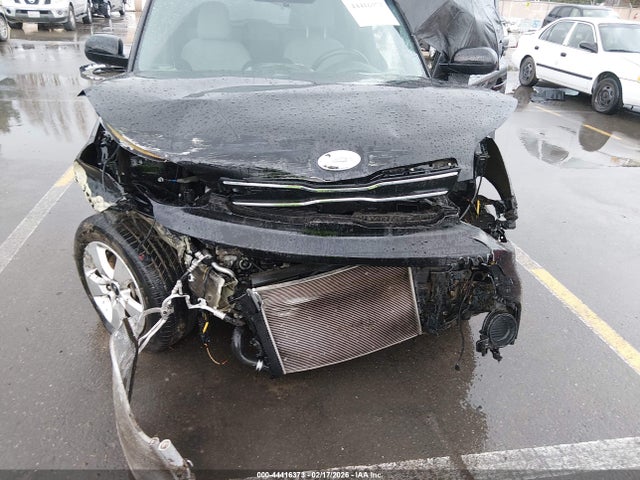 KNDJN2A26H7444262 KIA Soul