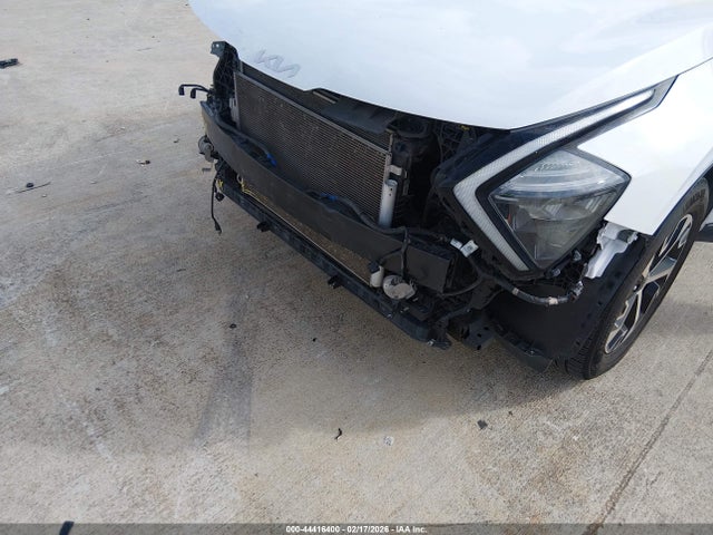 5XYK33AF6PG123102 KIA Sportage Ex