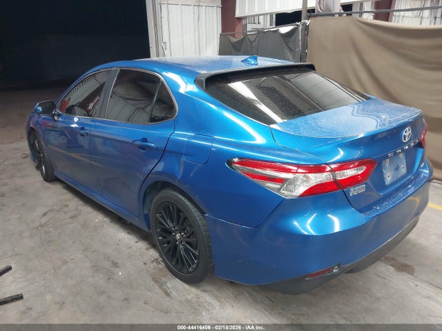 Toyota CAMRY LE 2020 4T1C11AK5LU301484 Image 3