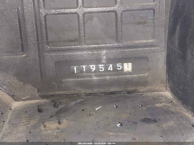 44416450 :رقم المزاد ، 2GTEC14Z1J1578125 vin ، 1988 Gmc Gmt-400 C1500 مزاد بيع
