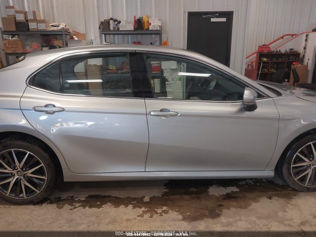 4T1F11BK9RU120554 Toyota CAMRY XLE