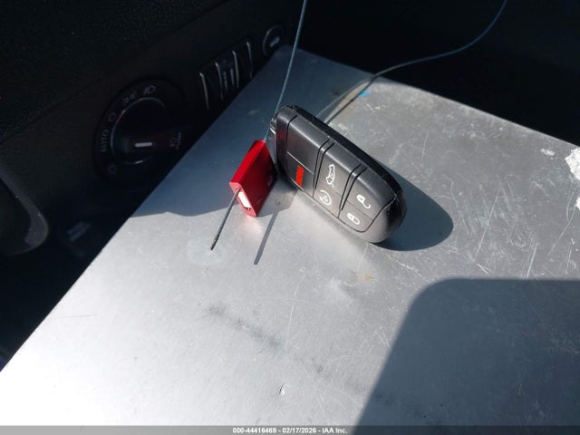 Продажа на аукционе авто 2023 Chrysler 300 300s, vin: 2C3CCABG5PH537705, номер лота: 44416469