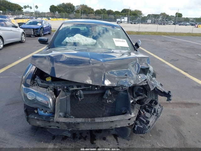 Продажа на аукционе авто 2023 Chrysler 300 300s, vin: 2C3CCABG5PH537705, номер лота: 44416469