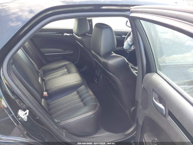 Продажа на аукционе авто 2023 Chrysler 300 300s, vin: 2C3CCABG5PH537705, номер лота: 44416469