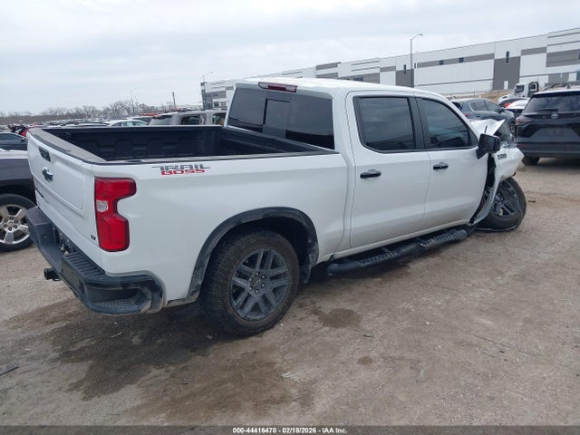 2024 CHEVROLET SILVERADO 1500 3GCUDFE89RG254743 Photo 3