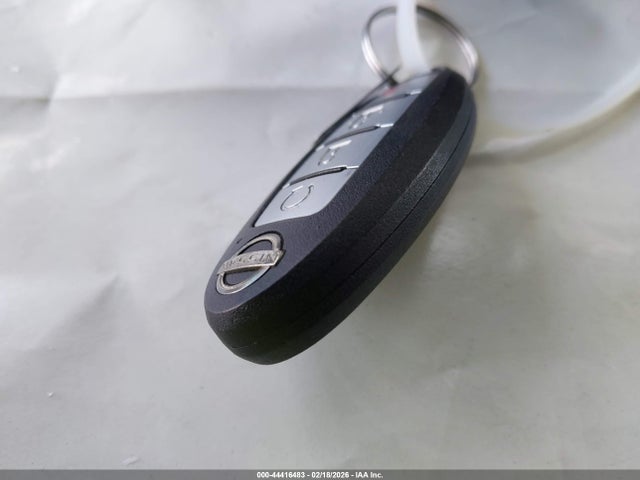 5N1DR3BA2NC249593 Nissan Pathfinder Sv 2wd