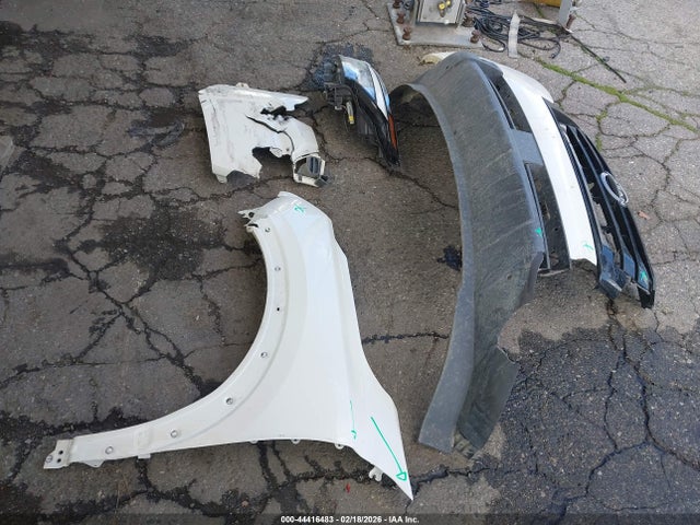 5N1DR3BA2NC249593 Nissan Pathfinder Sv 2wd