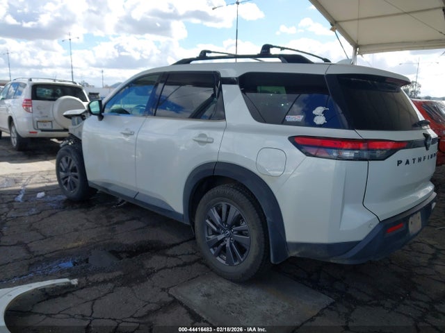 5N1DR3BA2NC249593 Nissan Pathfinder Sv 2wd