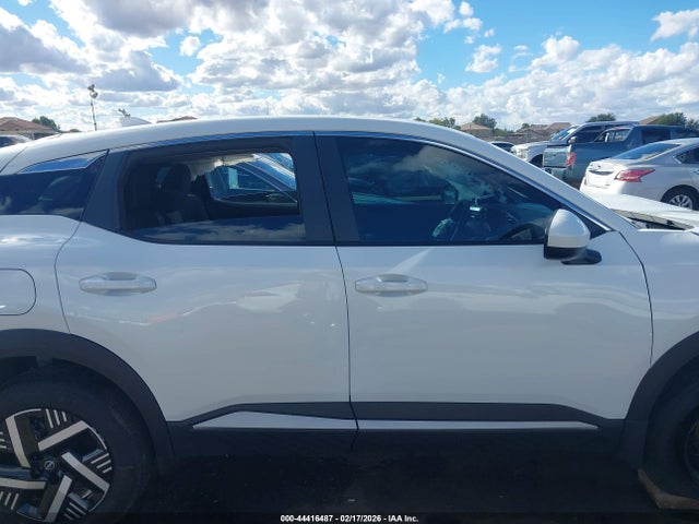 3N8AP6CAXSL422617 Nissan Kicks Sv Fwd