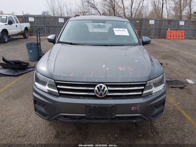 Продаж на аукціоні авто 2021 Volkswagen Tiguan 2.0t S, vin: 3VV0B7AX2MM156043, номер лоту: 44416492