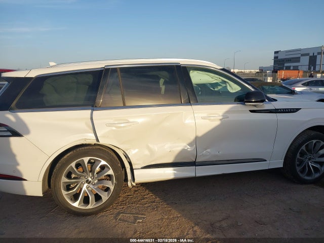 2021 LINCOLN AVIATOR 5LMYJ8XY1MNL00027 Photo 5