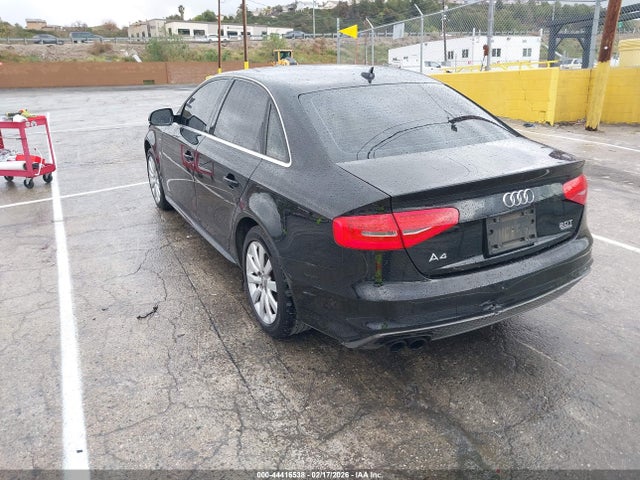 2015 AUDI A4 WAUBFAFLXFN034633 Photo 2