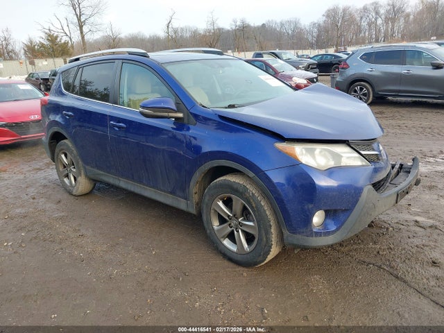 2015 TOYOTA RAV4 2T3RFREV9FW254440