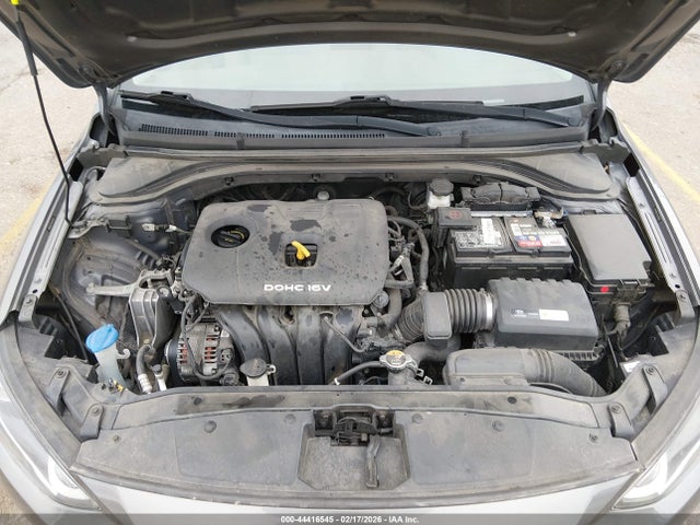 Hyundai ELANTRA SEL 2018 5NPD84LF5JH330920 Image 10
