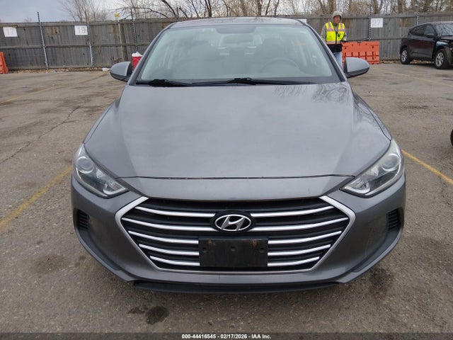 Hyundai ELANTRA SEL 2018 5NPD84LF5JH330920 Image 12