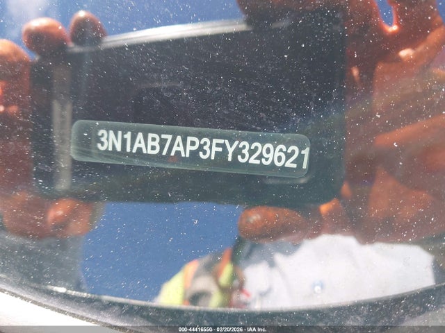 3N1AB7AP3FY329621 Nissan SENTRA SR