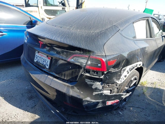 2023 TESLA MODEL 3 5YJ3E1EA9PF567518 Photo 3