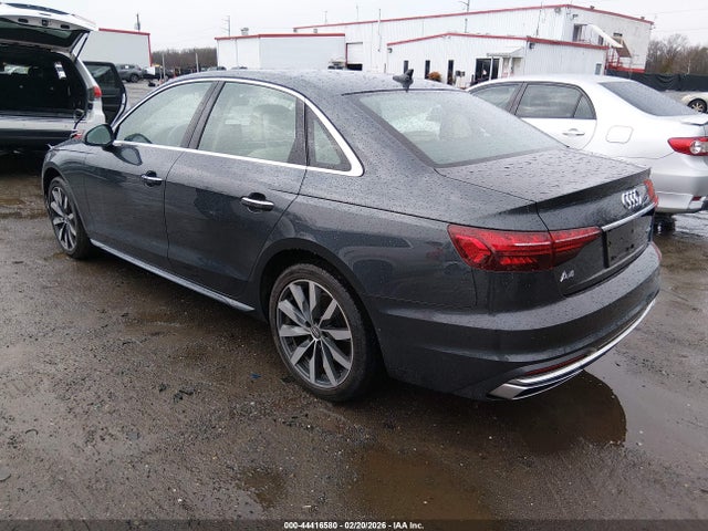 2021 AUDI A4 WAUBBAF41MA029197 Photo 2