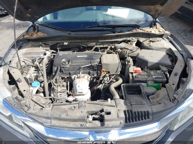 1HGCR2F32HA143524 Honda ACCORD LX