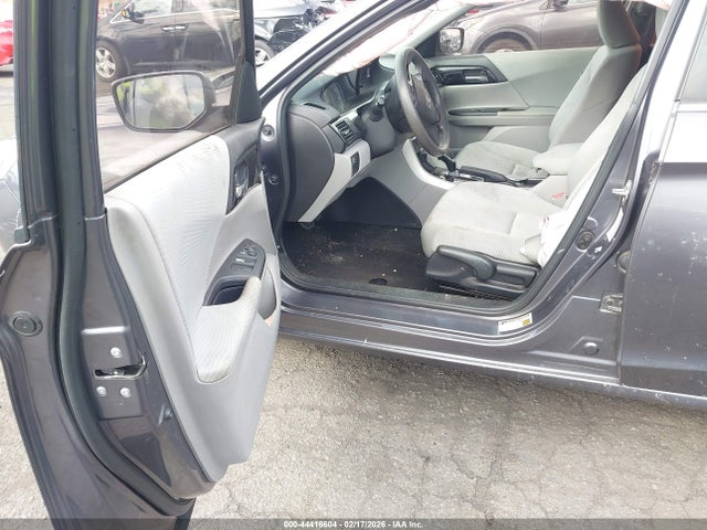1HGCR2F32HA143524 Honda ACCORD LX