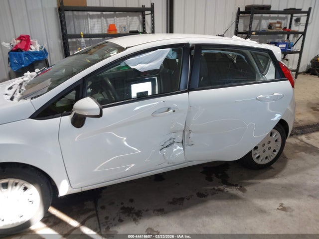 Продажа на аукционе авто 2014 Ford Fiesta S, vin: 3FADP4TJ2EM221327, номер лота: 44416607