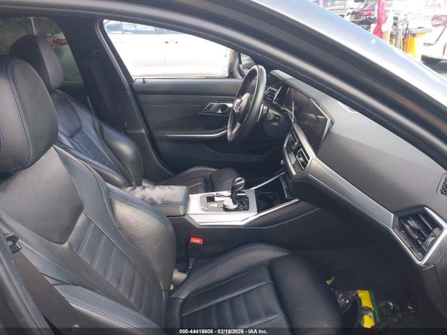 3MW5R1J05M8B78835 BMW 330I