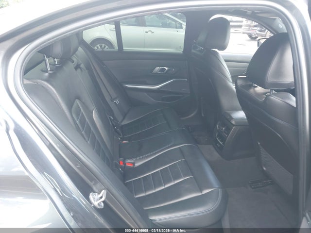 3MW5R1J05M8B78835 BMW 330I