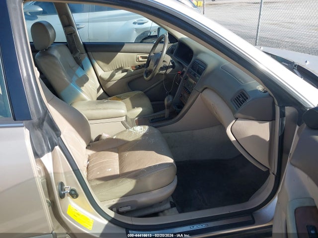 44416613 :رقم المزاد ، JT8BF28G110304507 vin ، 2001 Lexus Es 300 مزاد بيع