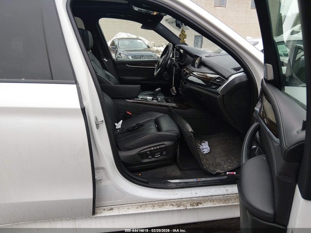 5UXKR6C31H0J84947 BMW X5 Xdrive50i