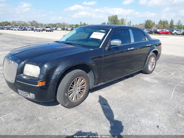 Продажа на аукционе авто 2010 Chrysler 300 Touring, vin: 2C3CA4CD4AH164093, номер лота: 44416637
