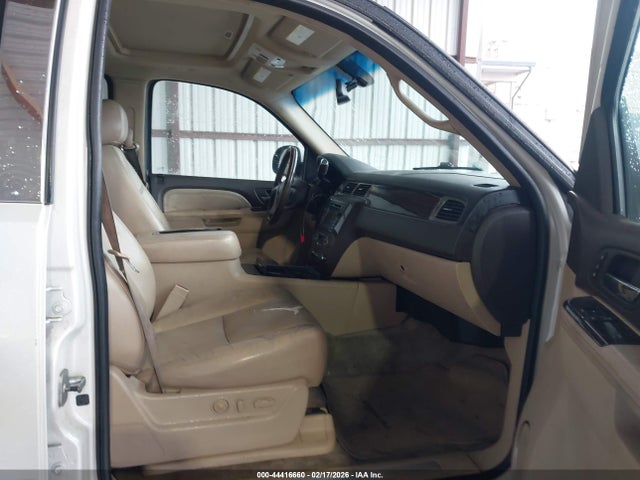2011 Gmc Yukon Denali მანქანა იყიდება აუქციონზე, vin: 1GKS2EEF3BR120228, აუქციონის ნომერი: 44416660