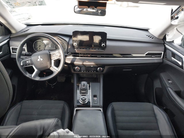 JA4J3VA81RZ020354 Mitsubishi Outlander Se 2.5 2wd