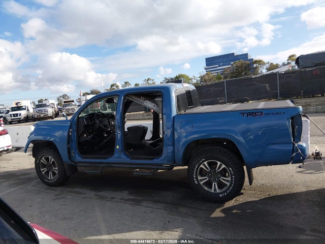 3TMAZ5CN6KM095002 Toyota Tacoma Trd Sport