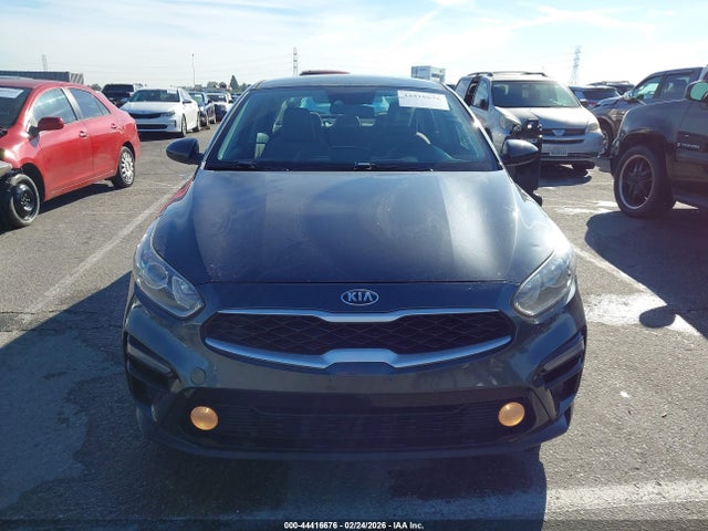3KPF24AD1KE138329 KIA Forte Lxs