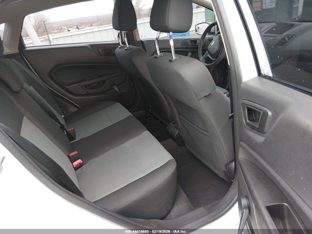 3FADP4TJ1JM100847 Ford FIESTA S