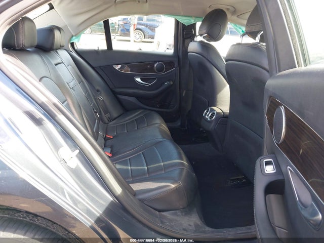 55SWF4JBXFU059856 Mercedes-Benz C 300