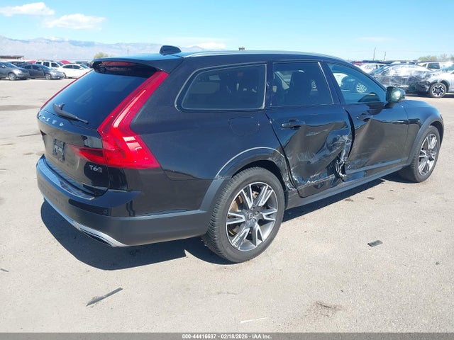 2017 VOLVO V90 CROSS COUNTRY YV4A22NL7H1007303 Photo 3