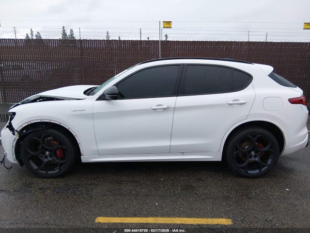 ZASPAKBN9N7D43640 Alfa Romeo Stelvio Veloce Ti Awd